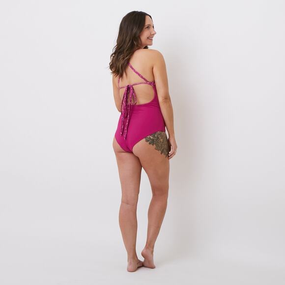 NWT SENITA Maternity One Piece Swimsuit Magenta Medium Pink Comfortable Cute - Picture 3 of 12